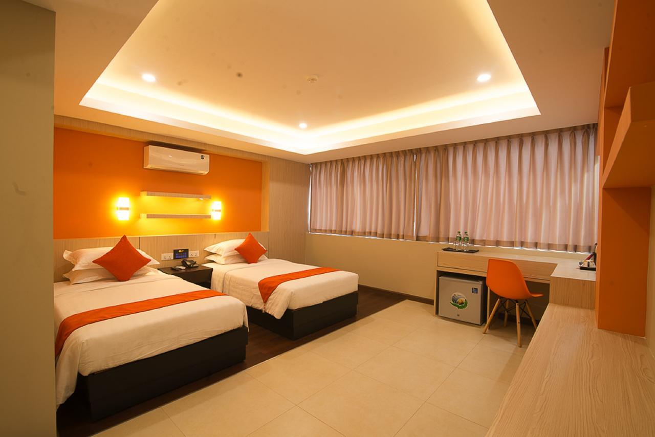 Eastern Hotel Yangon Luaran gambar
